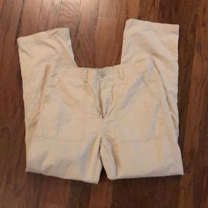 Vineyard Vines khaki pants size 20